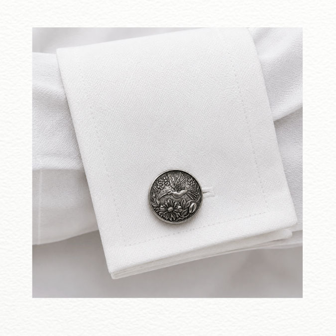Silver Button Men’S Oxidized Sterling Silver Hummingbird & Botanical Relief Cufflinks - SAC60188 side view