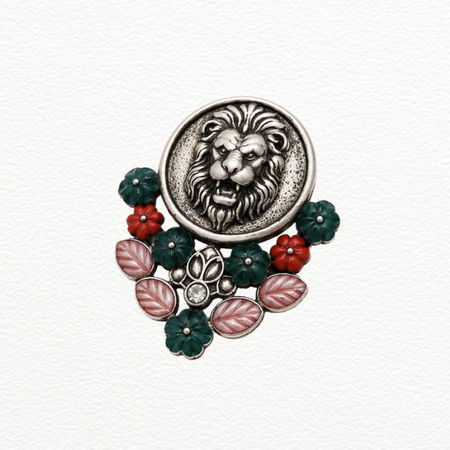 Silver Brooch Lion Crest Pendant For Men - 925 Sterling Silver - SAC60269 side view