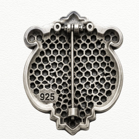 Silver Lion Crest Brooch For Men - 925 Sterling Silver - SAC60194 side view