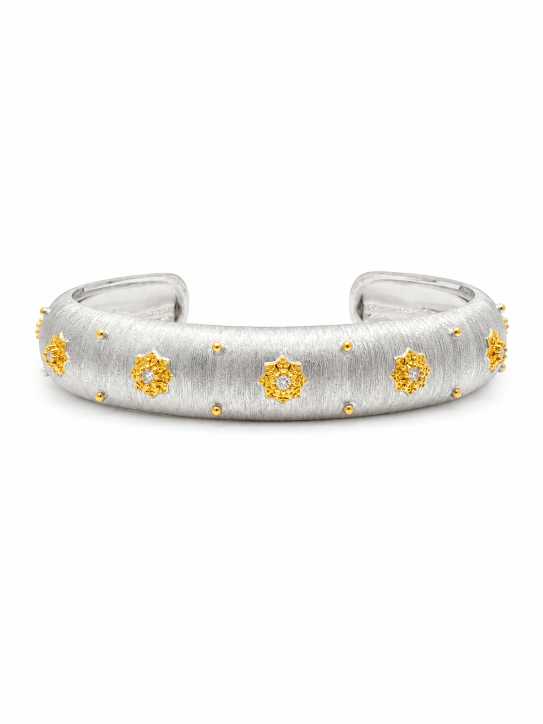 Silver Textured Open Cuff Bracelet With Gold-Tone Floral Motifs - ABR61790 close-up view