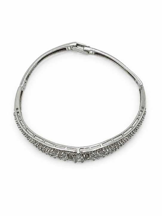 Silver Elegant Silver-Tone Floral Motif Stone-Detail Bracelet - ABR61794