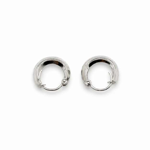 Silver Chunky Polished Hoop Earrings - STOP10981 close-up view