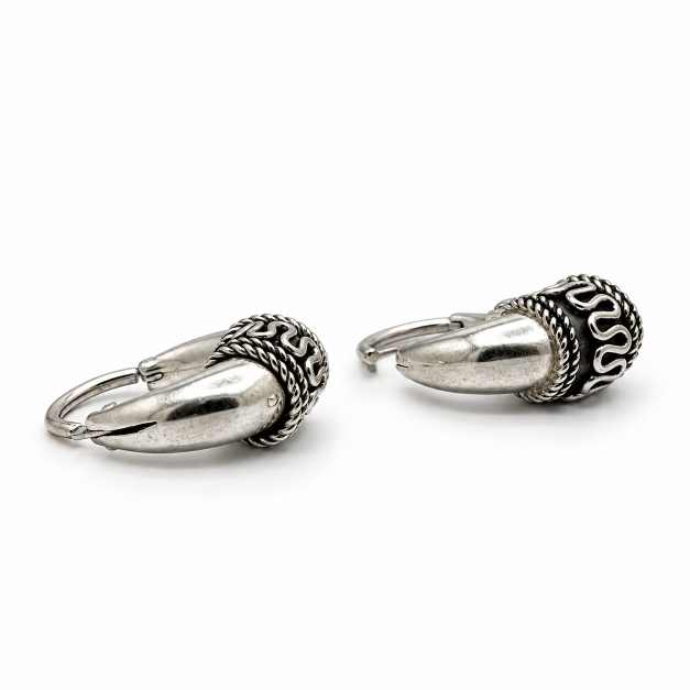Silver Oxidised Silver-Tone Wavy Pattern Hoop Earrings - STOP10976 detail view