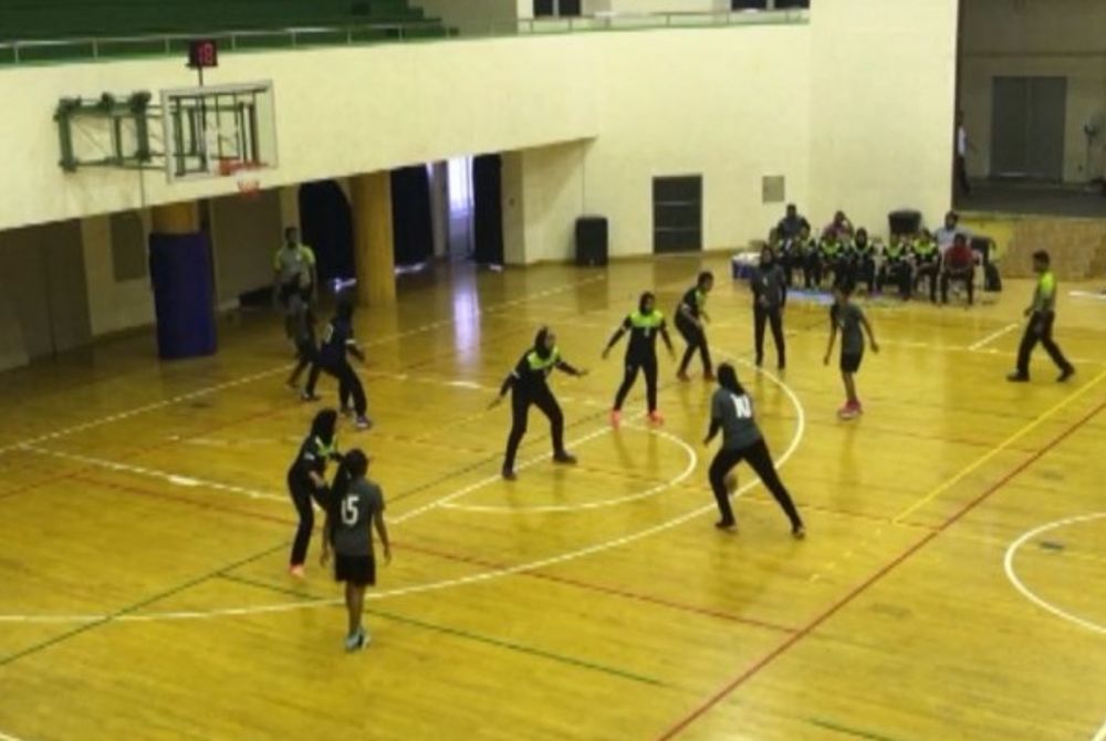 ސައިކްލޯން އަދި ޒިގްޒެގް ބައްދަލުކުރި މެޗުގެ ތެރެއިން 