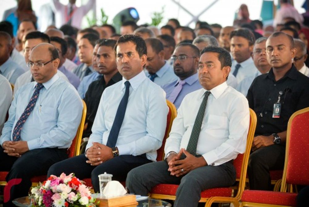 ވެލާނާ އިންޓަނޭޝަނަލް އެއާޕޯޓުގެ އާ ރަންވޭގެ މަސައްކަތް ފެށުމަށް ބޭއްވި ރަސްމިއްޔާތުގައި ރައީސް ޔާމީން ބައިވެރިވެވަޑައިގެން