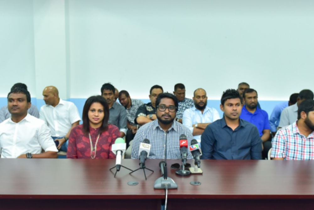 އެފްއޭއެމްގެ ރައީސް ބައްސާމް (މ) އަދި އެބޭފުޅާއަށް ތާއީދުކުރައްވާ ބޭފުޅުން