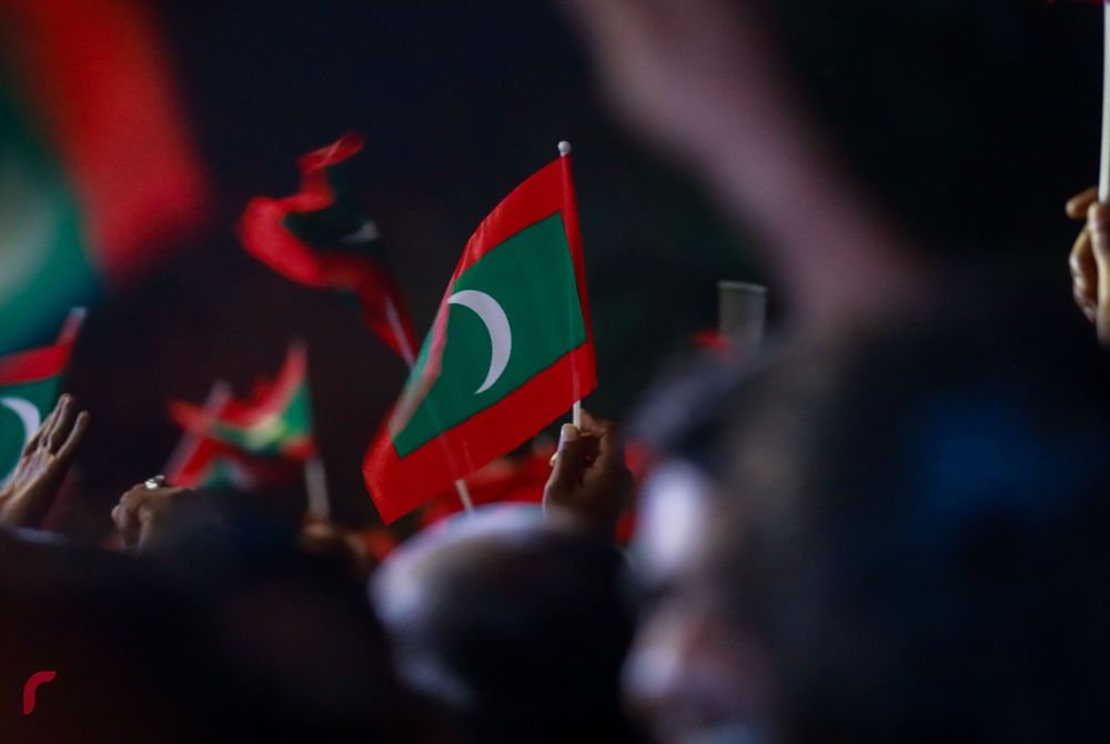 މިނިވަންކުރެވޭ ސިޔާސީ ފަރާތްތަކުގެ ޝަރީޢަތްތައް އަލުން ހިންގަންވާނީ ބައިނަލްއަޤުވާމީ މިންތަކުގެ އިމުގެ ތެރެއިން ކަމަށް އެމްނެސްޓީން ވަނީ ބުނެފަ