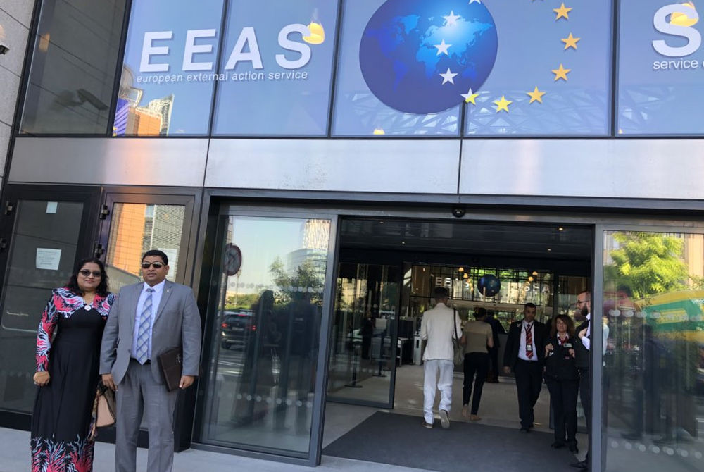 Minister of Fisheries and Agriculture, Dr. Mohamed Shainee with Legal Affairs Minister at President\'s Office, Azima Shakoor