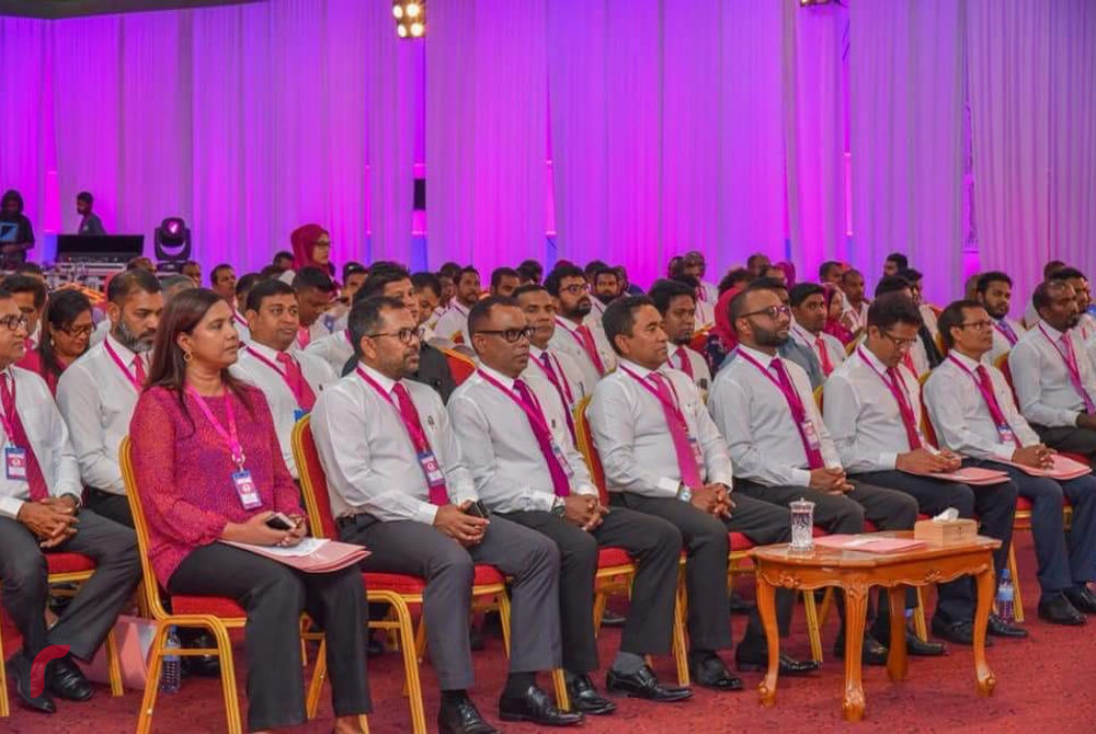 ޕީޕީއެމްގެ ކޮންގްރެސްގެ ތެރެއިން