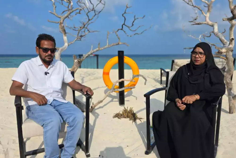 ފަށާއިރު ޕްރޮގްރާމް ގައި ބިލެތްދޫ ކައުންސިލް މެންބަރު އާސިފާ ސުލައިމާން ވާހަކަ ދައްކަވަނީ 