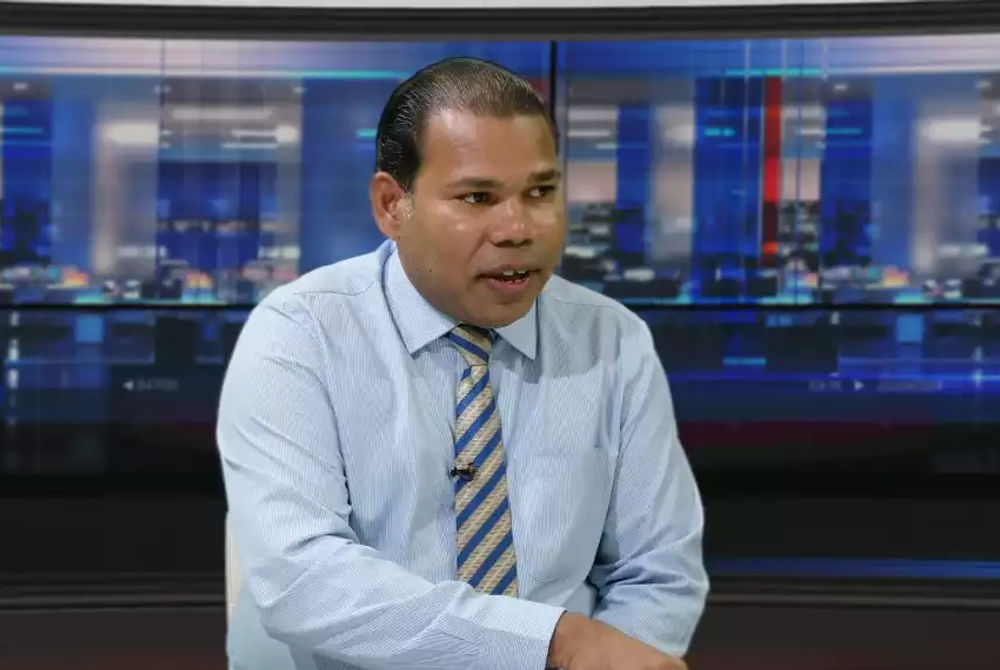 ފަލަސުރުހީ ޕްރޮގްރާމްގައި ރައްޔިތުންގެ މަޖިލީހުގެ މަރަދޫ ދާއިރާގެ މެންބަރު އަހުމަދު ދީދީ ވާހަކަ ދައްކަވަނީ 