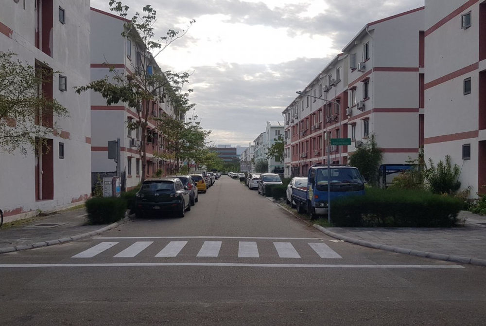 މިހާރު ހެދިކާ ޓެންޓްތައް ބަހައްޓާފައިވަނީ ފްލެޓްތައް ކައިރީގައި