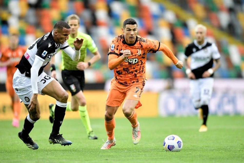 އުދިނޭޒީ އާއި ޔުވެންޓަސް ބައްދަލުކުރި މެޗުގެ ތެރެއިން: މި މެޗުން ޔުވެންޓަސް މޮޅުވީ 2-1 ން