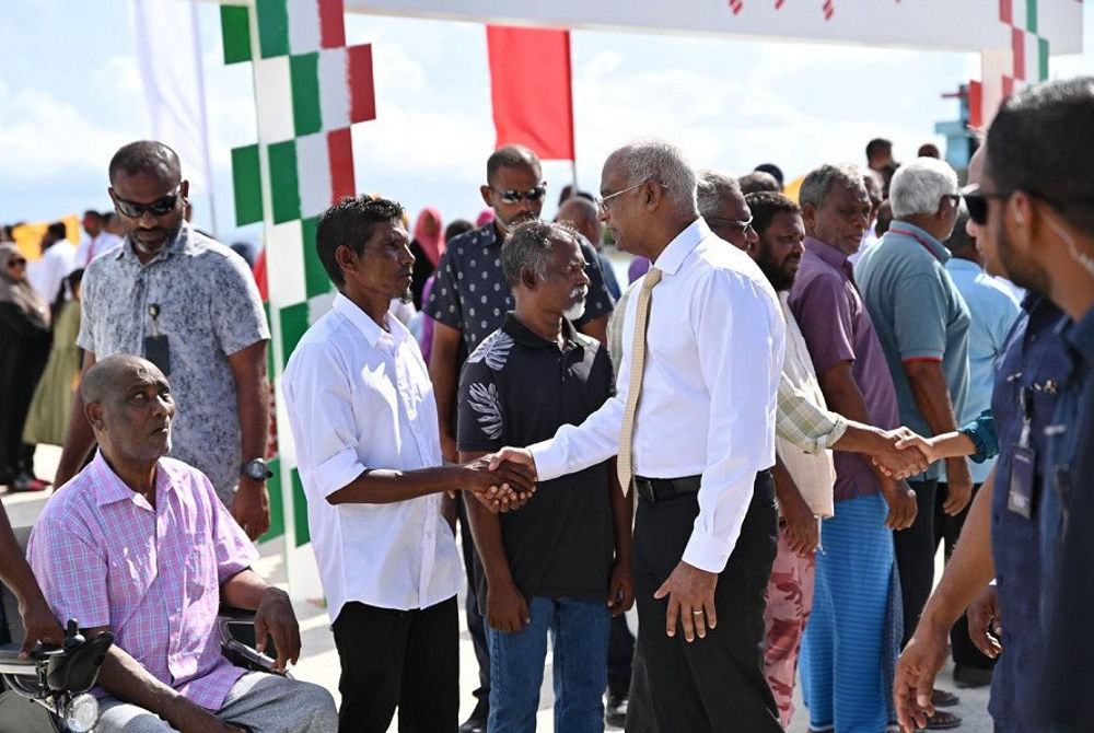President Ibrahim Mohamed Solih and First Lady Fazna Ahmed concluded their tour of Faafu atoll on Sunday