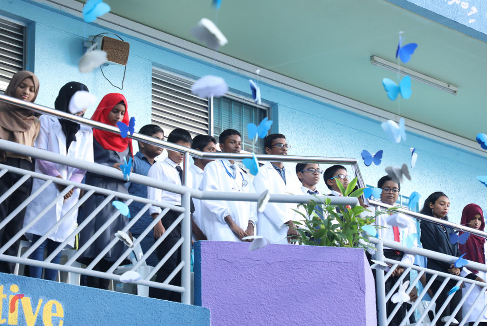 ރާއްޖޭގެ ސްކޫލްތަކުގައި ބޭނުންކުރުމަށް 500 ތަރމޯމީޓަރު ހޯދަން އިއުލާންކޮށްފައިވާ އިރު 12500 އަތްދޮންނަ ސައިބޯނި ފުޅިވެސް ހޯދަން ވަނި އިއުލާންކޮށްފައި