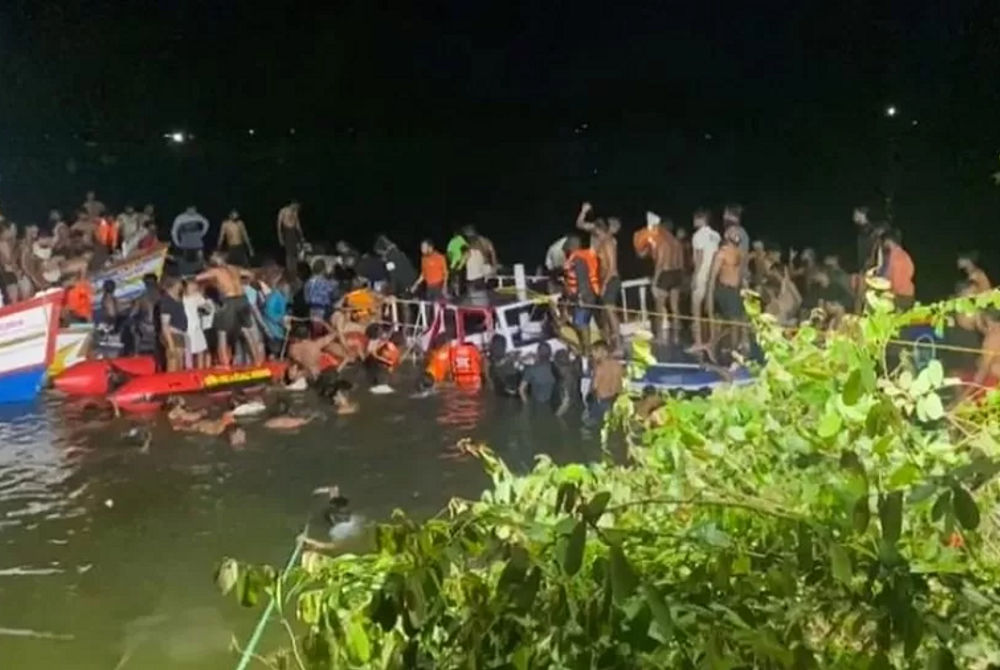 އިންޑިޔާގައި ބޯޓު ބަންޑުންޖަހާލުމުގެ ހާދިސާ