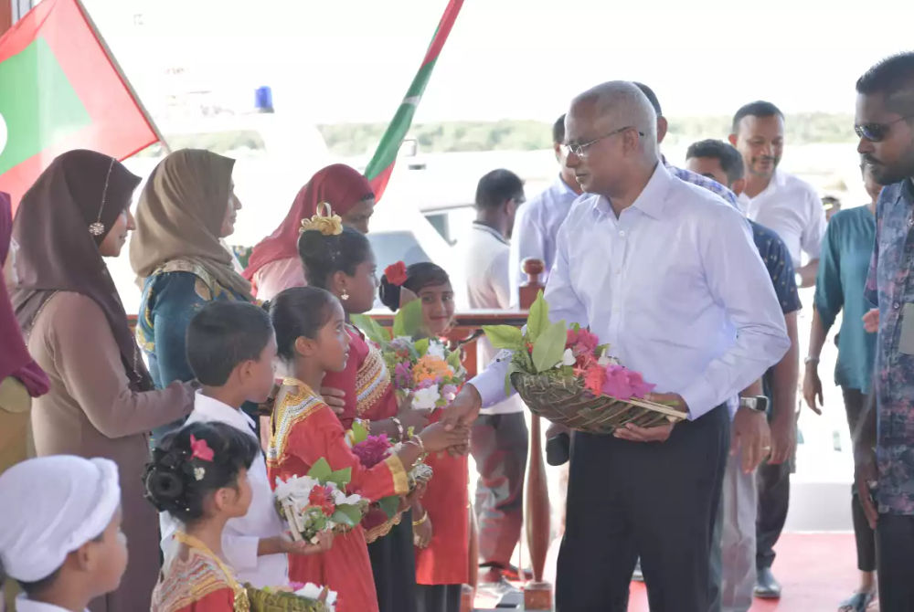 ރައީސް ޞާލިހު އޭދަފުއްޓަށް ވަޑައިގެންނެވި ދަތުރުފުޅުގެ ތެރެއިން - ފައިލް