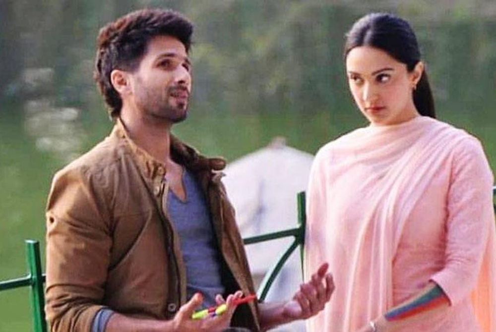 ޝާހިދު ކަޕޫރާއި ކިއާރާ އަދުވާނީ