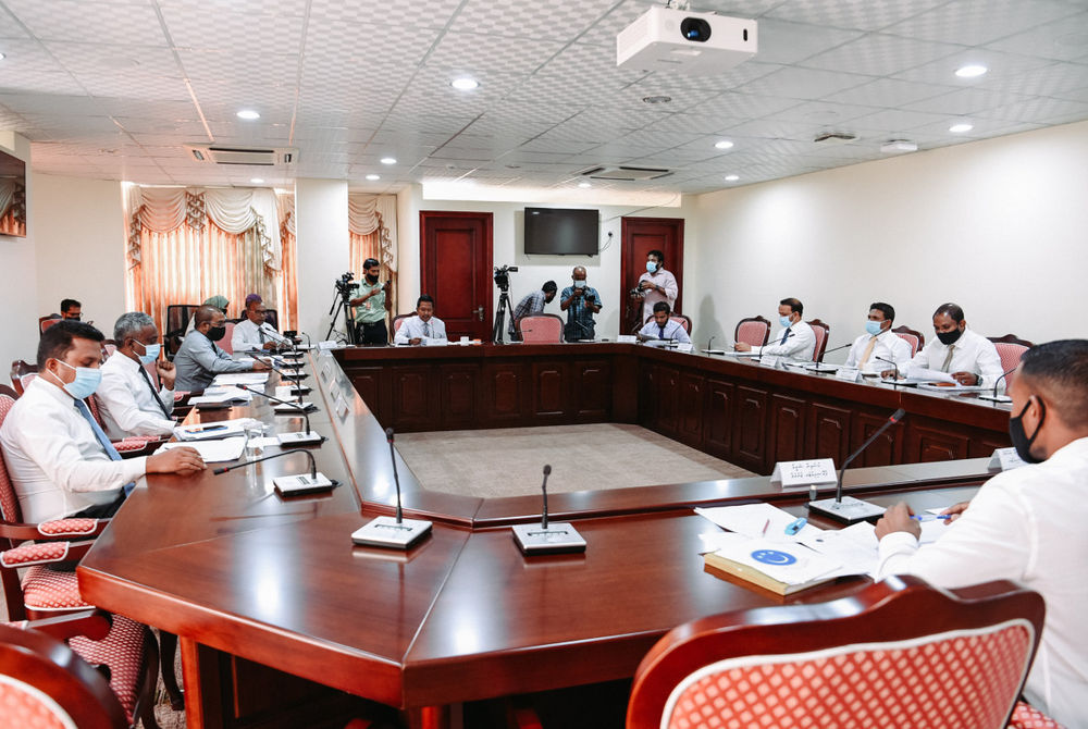 ޖުޑީޝަރީ ކޮމެޓީގެ ބައްދަލުވުމެއްގެ ތެރެއިން 