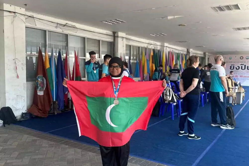 އޭޝިއަން ޝޫޓިން މުބާރާތުގައި ވާދަކޮށް ރިހި މެޑަލް ހޯދި ރާއްޖޭގެ އީޝަލް