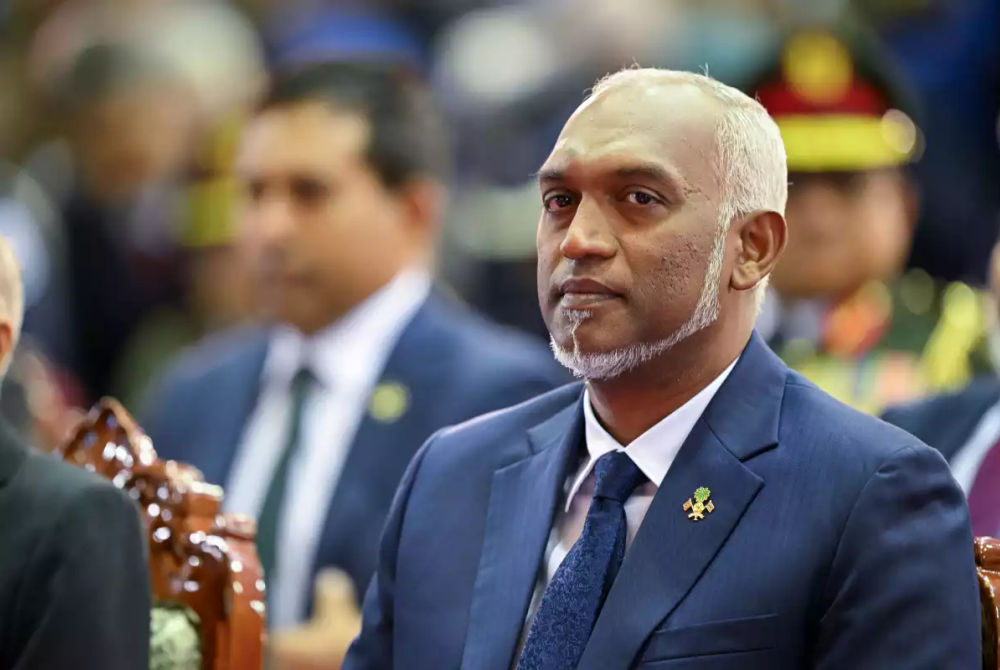 ރައީސުލްޖުމްހޫރިއްޔާ ޑޮކްޓަރު މުޙައްމަދު މުޢިއްޒު