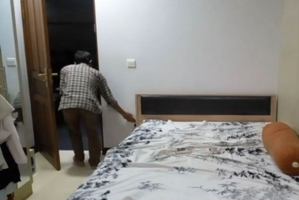 އެއްޖިންސުން ގުޅުން ހިންގި މައްސަލައިގައި ލީކުވި ވީޑީއޯގައި ފެންނަ ކޮޓަރިި