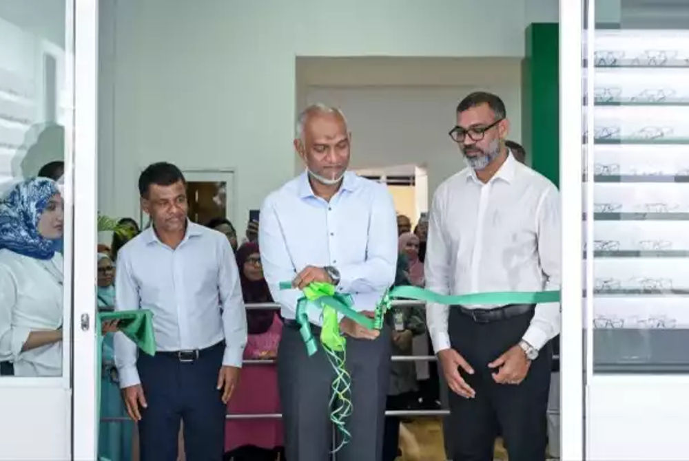 ރައީސް މުއިއްޒު އައިޖީއެމްއެޗް އައިނު ފިހާރަ ހުޅުވައިދެއްވަނީ