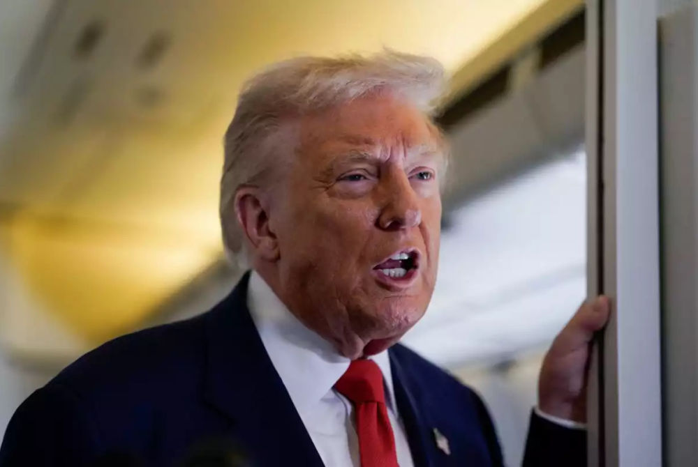 އެމެރިކާގެ ރައީސް ޑޮނަލްޑް ޓްރަމްޕް