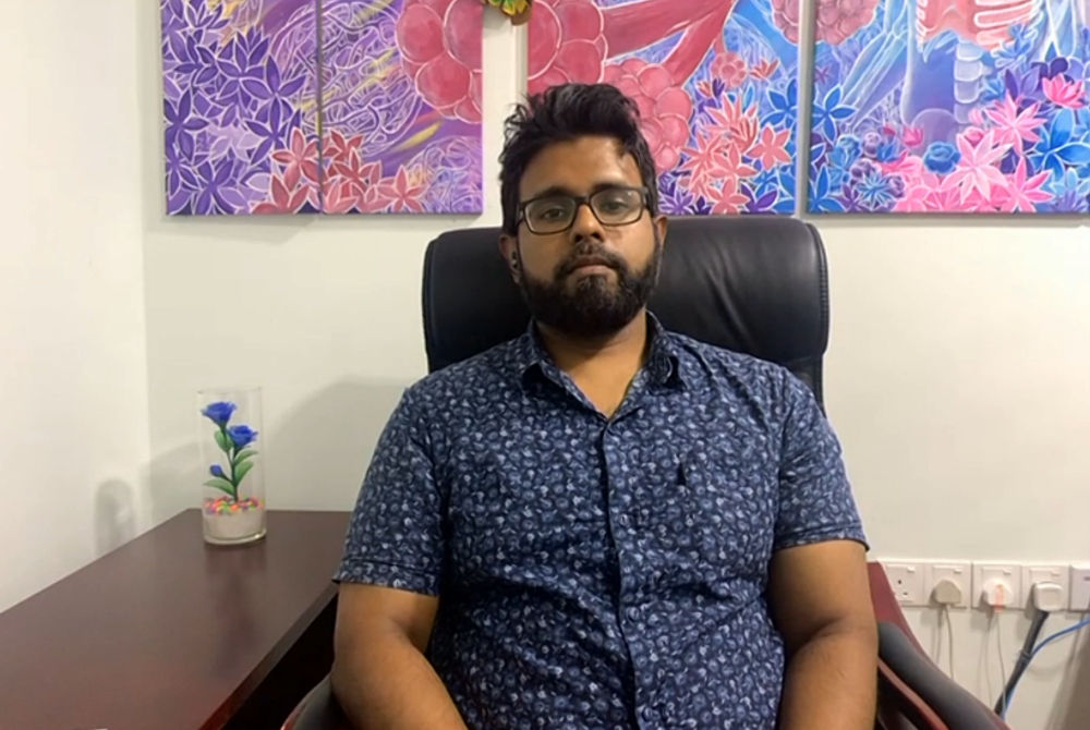 ސްކައިޕް މެދުވެރިކޮށް ރާއްޖެޓީވީގެ ފަލަސުރުހީ ޕްރޮގްރާމްގައި ޑރ. މުހައްމަދު އަލީ ވާހަކަދައްކަވަނީ