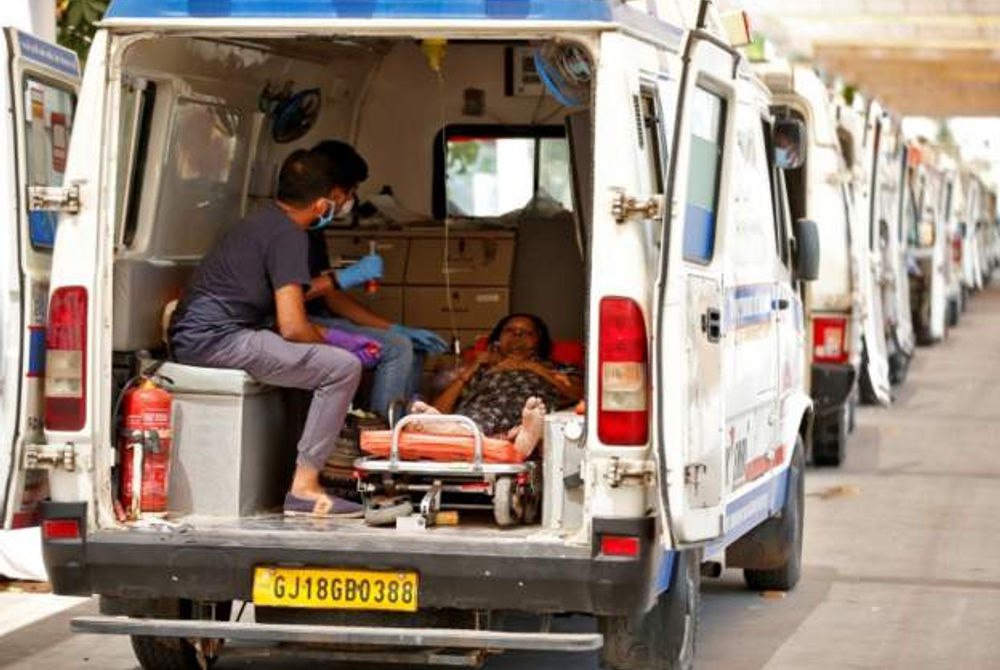 އިންޑިއާގައި ކޮވިޑް-19 ޖެހިގެން މަރުވާ މީހުންގެ އަދަދު ދަނީ އިތުރުވަމުން 