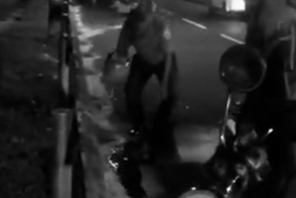 ހައިވޭގައި ހިނގި އެކްސިޑެންޓް