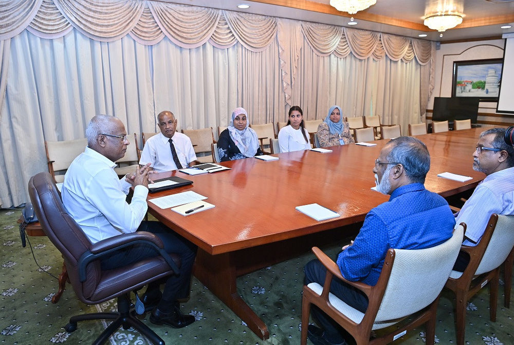 ޚާއްޞަ އިނާމާއި ބެހޭ ކޮމިޓީ އަލުން އެކުލަވައިލައްވައި، އެކޮމިޓީ އާއި ރައީސް ބައްދަލުކުރައްވަނީ