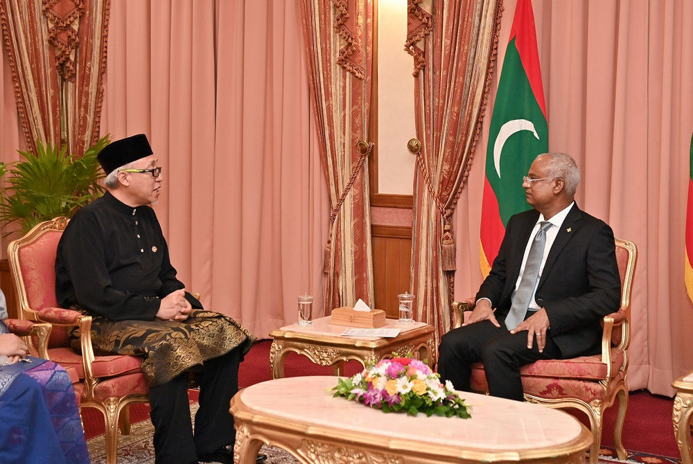 The Malaysian High Commissioner presented credentials to President Solih on Monday