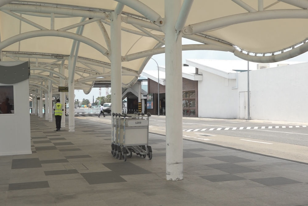 ވެލާނާ އެއަރޕޯޓު ފަޅަށް: ރާއްޖޭގެ ފަތުރުވެރިކަމުގެ ތާރީހުގައި އެރައިވަލްސް ސުމަކަށް ވެއްޓިފައި