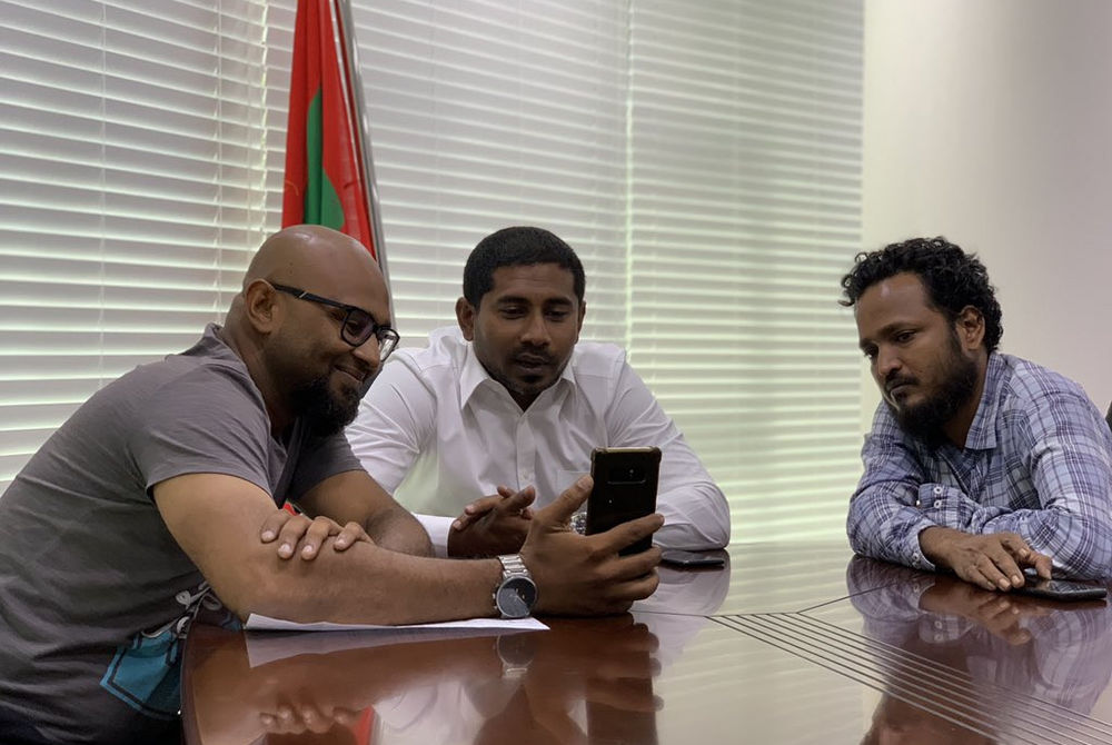 Minister Mahloof meets Chairman and Secretary General of Maldives Motor Racing Association