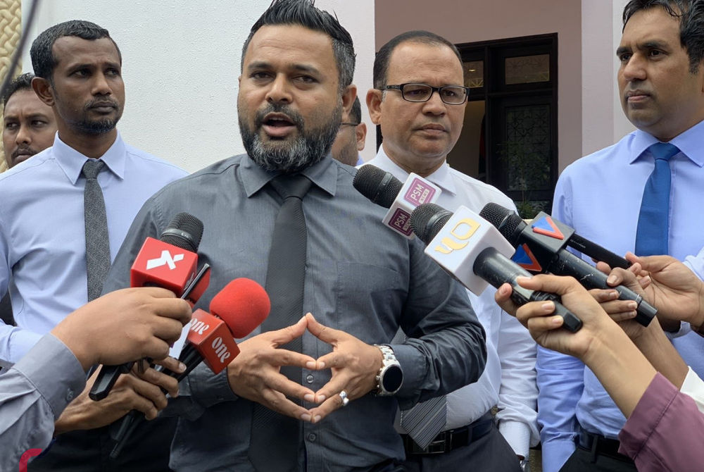 ޕީޕީއެމް ޕީއެންސީގެ މަޖިލިސް މެންބަރުން ނޫސްވެރިންނާ ބައްދަލުކުރައްވަނީ