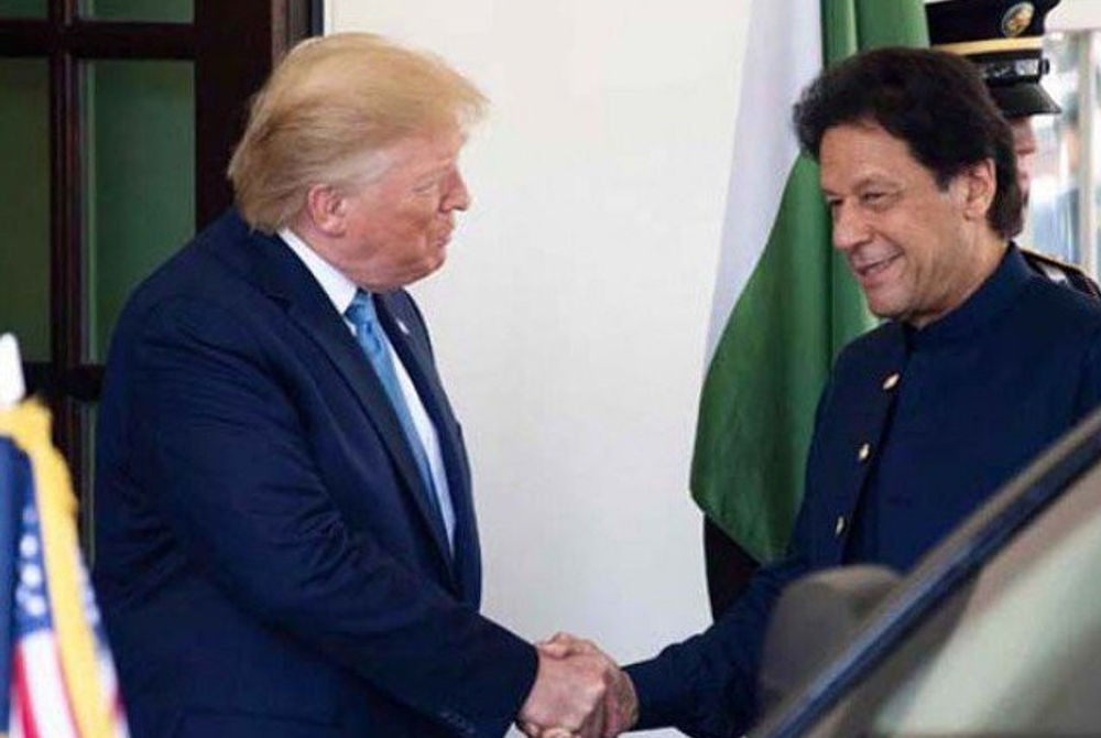 އެމެރިކާގެ ރައީސް ޑޮނަލްޑް ޓްރަމްޕް އާއި ޕާކިސްތާން ގެ ޕްރައި މިނިސްޓަރ އިމްރާންޚާން