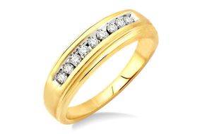 1/6 Ctw Round Diamond Women's Ring in 10K Yellow Gold - Size 5