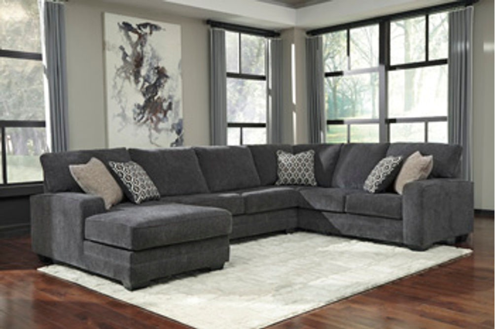 Benchcraft Tracling 3-Piece Sectional with Chaise-Slate