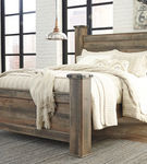 Signature Design by Ashley Trinell Queen Poster Bed-Brown