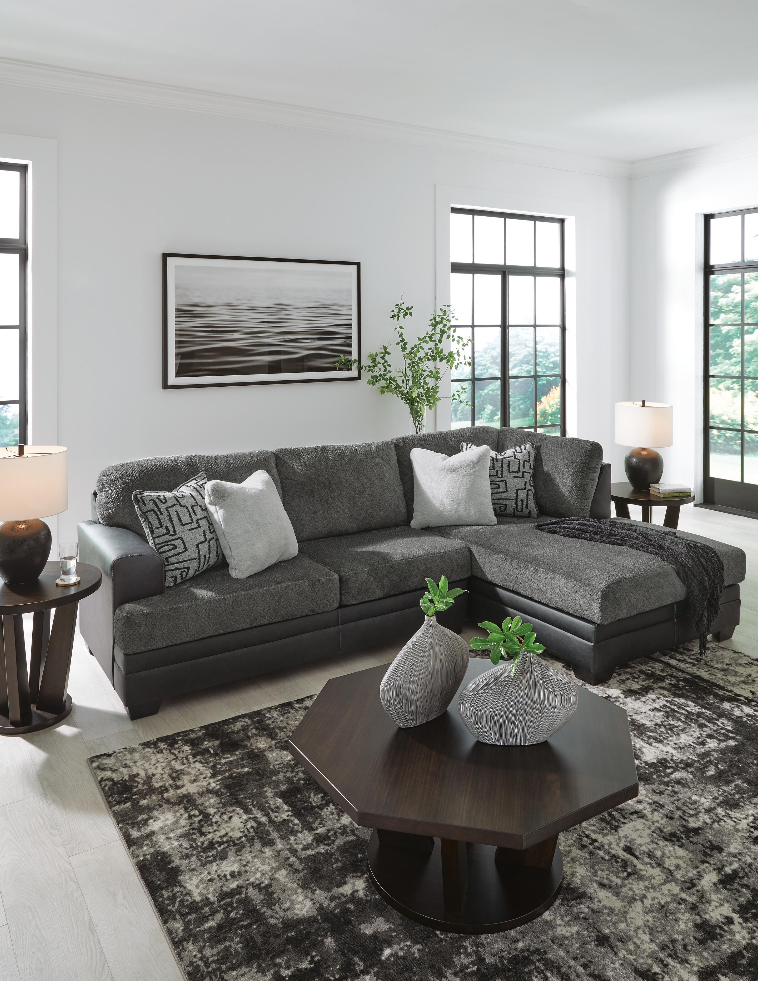 Rent-To-Own Benchcraft Brixley Pier 2-Piece Sectional with Chaise