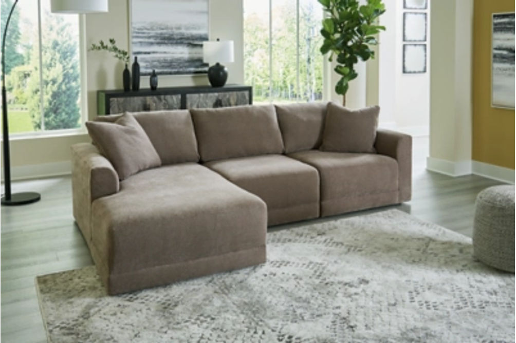 Benchcraft Raeanna 3-Piece Sectional Sofa with Chaise-Storm