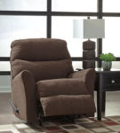 Benchcraft Maier Recliner-Walnut