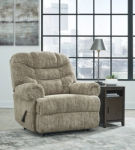 Signature Design by Ashley Movie Man Recliner-Taupe