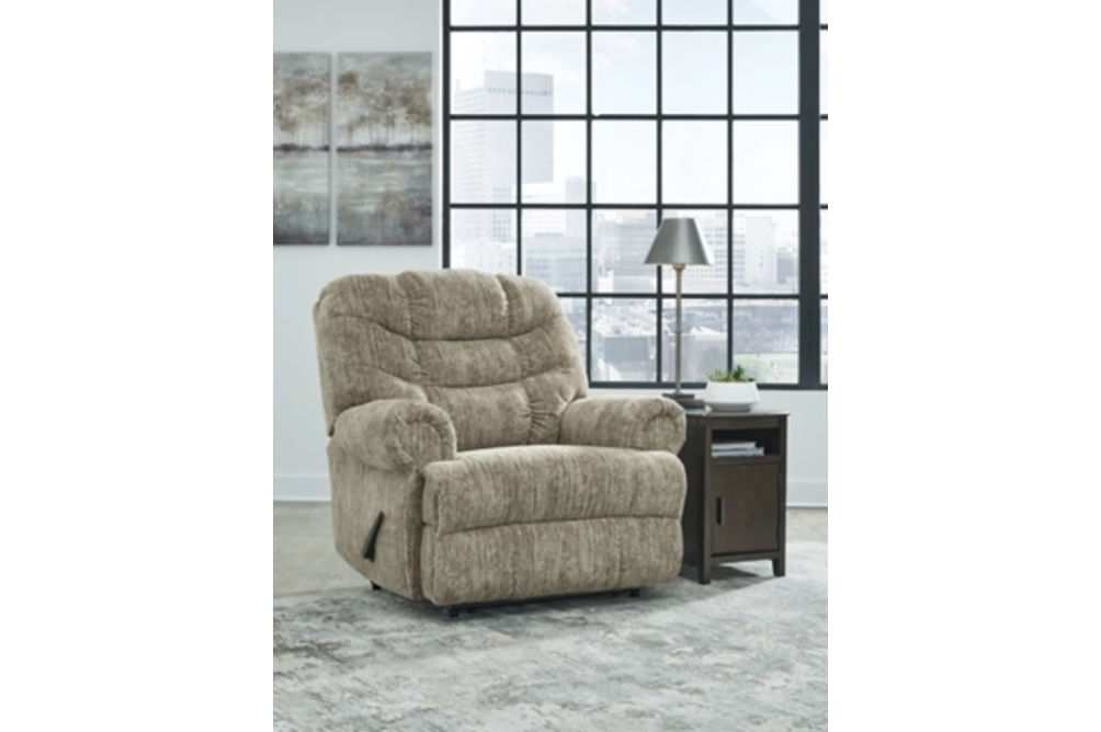 Signature Design by Ashley Movie Man Recliner-Taupe