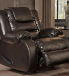 Signature Design by Ashley Vacherie Reclining Loveseat and Recliner