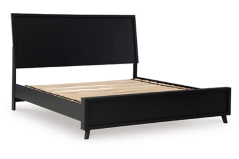 Signature Design by Ashley Danziar King Panel Bed-Black