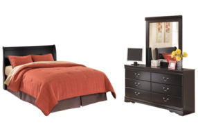 Huey Vineyard Queen Sleigh Headboard, Dresser and Mirror-