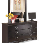 Huey Vineyard Twin Sleigh Headboard, Dresser and Mirror