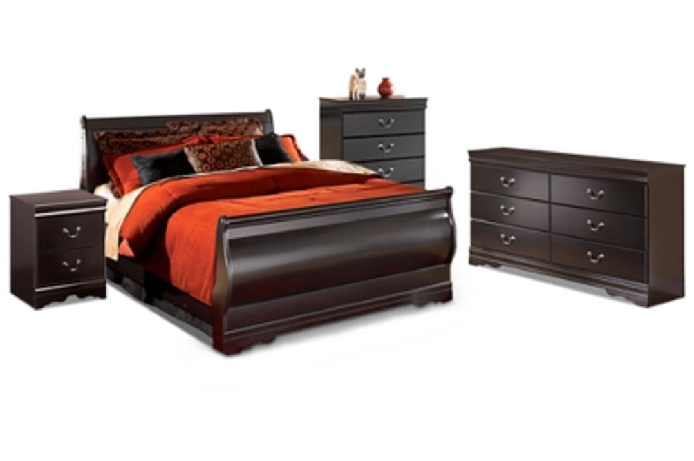 Huey Vineyard Queen Sleigh Bed, Dresser, Chest and Nightstand-Black